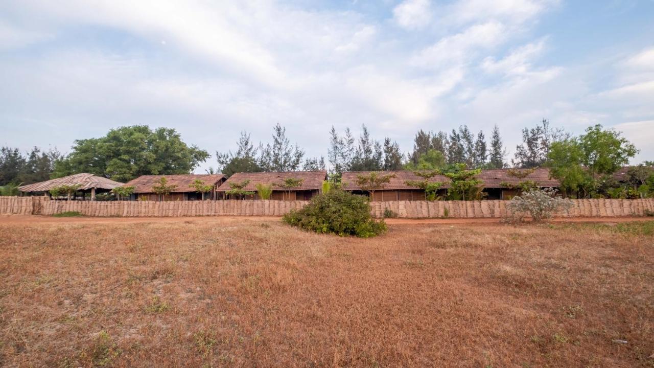 The Artist Cottages Morjim Eksteriør billede
