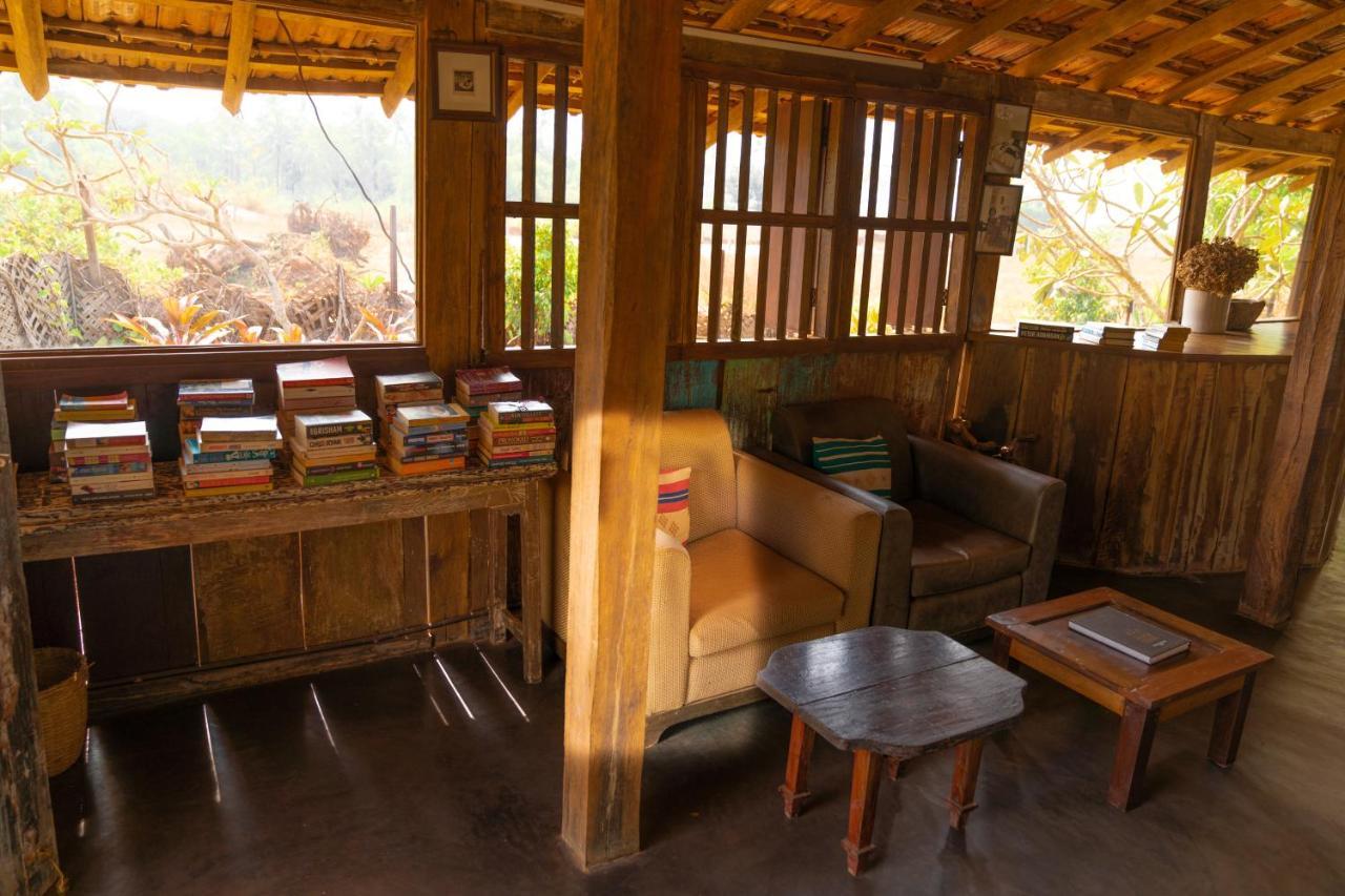 The Artist Cottages Morjim Eksteriør billede